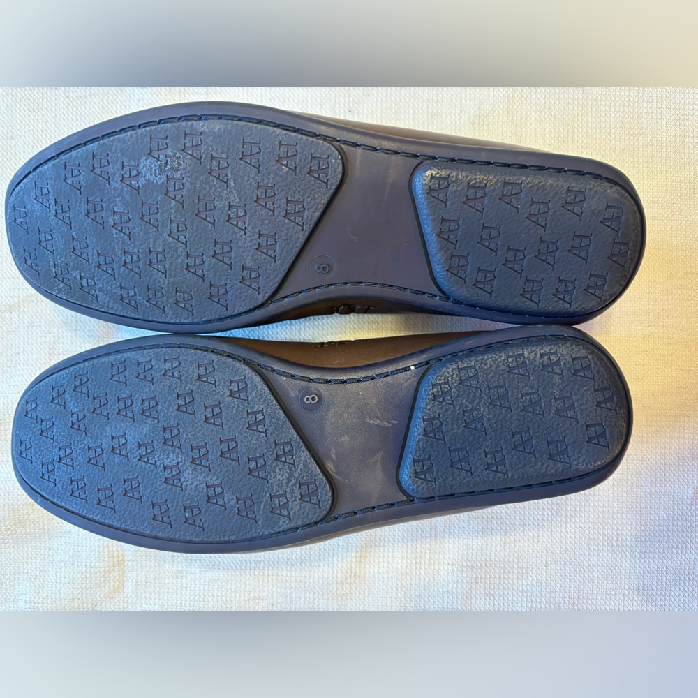 Leather loafers with ties - Picture 4 of 5